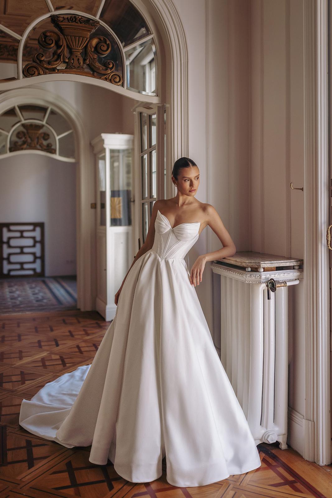 Top 10 Wedding Dress Trends for 2025