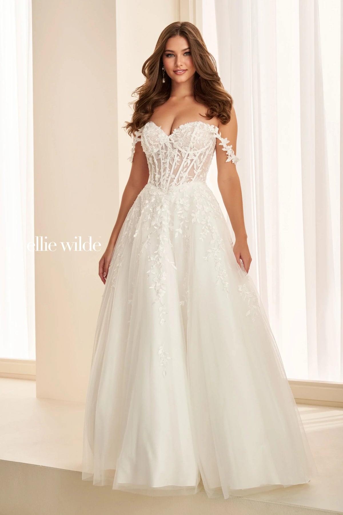 Ellie Wilde Prom Dress Diamond White / 00 Ellie Wilde EW37028
