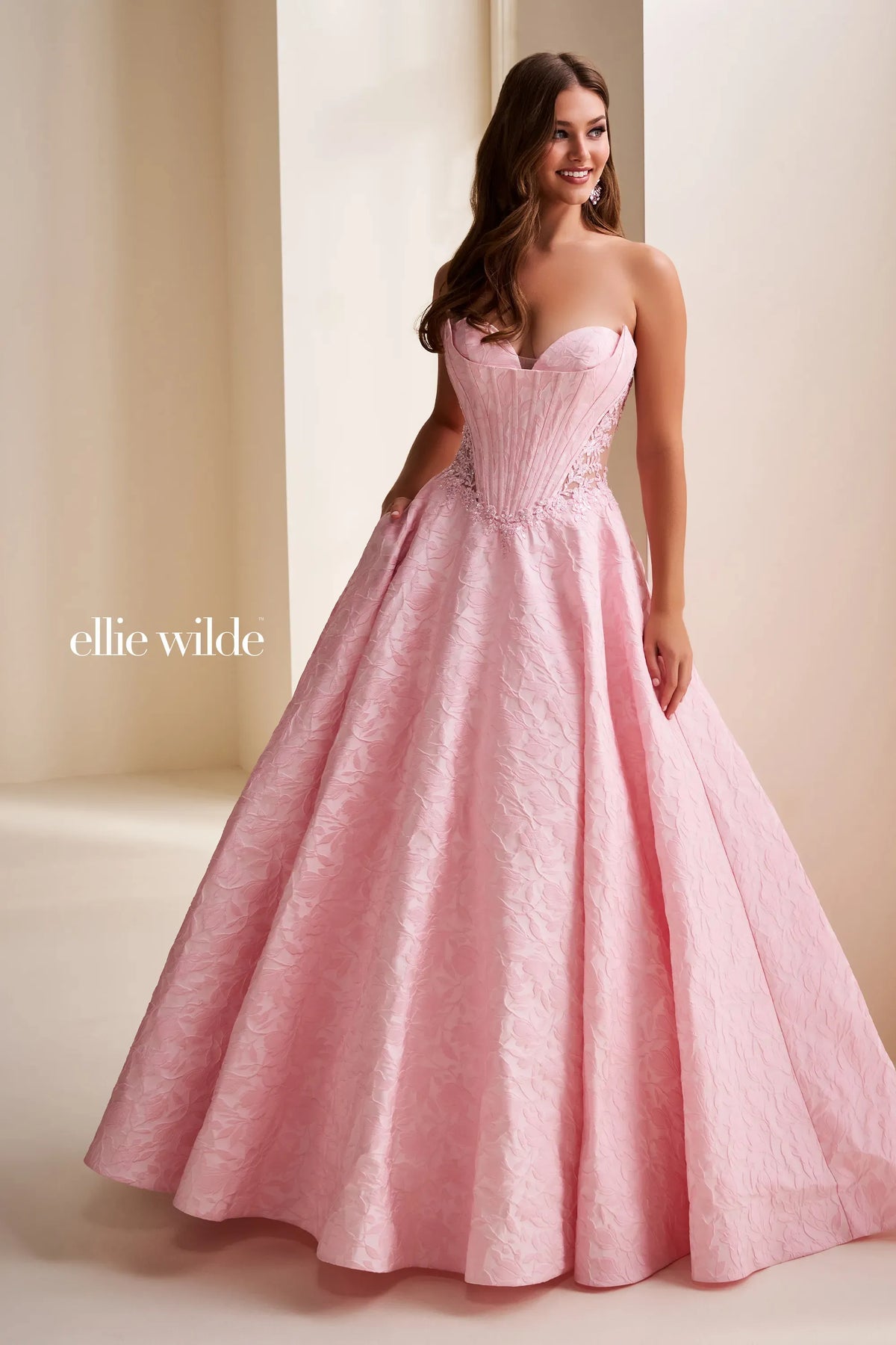 Ellie Wilde Prom Dress Light Pink / 00 Ellie Wilde EW37080