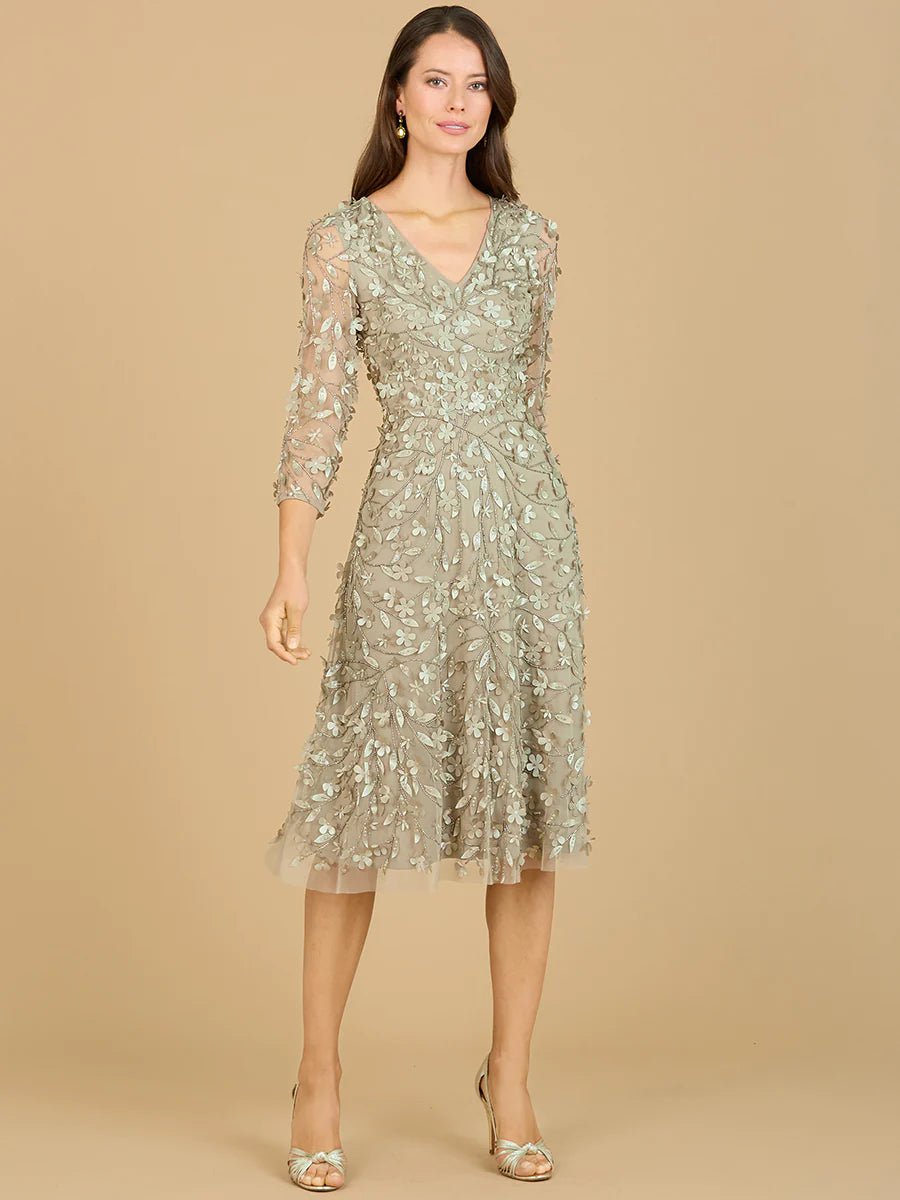 lara midi dress 29184 Flowing, 3d Embroidered With Sleeves 10 / Olive Subtle sheen in the size_4X Color:DRKBLU Noa Smocked Minidress In