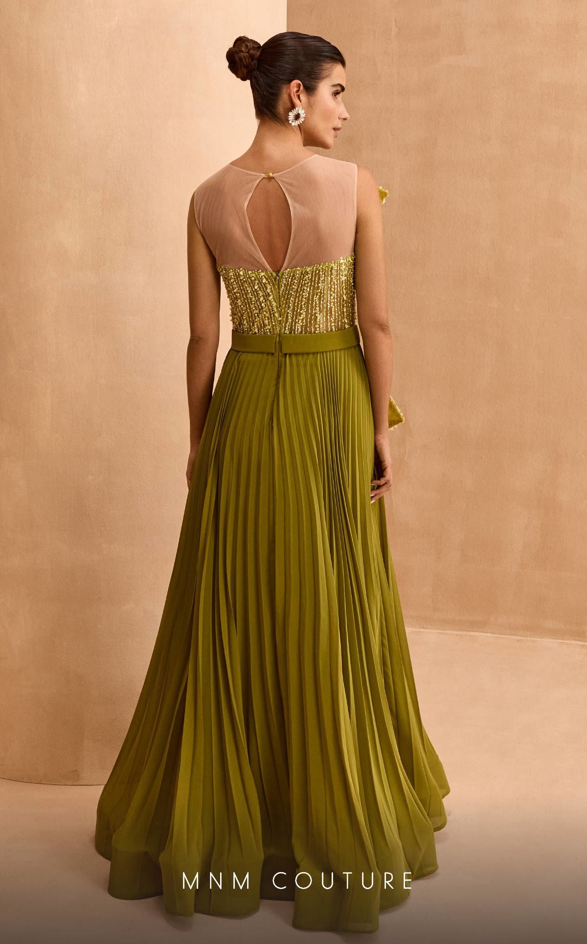 Mnm Couture MNM Couture V07014