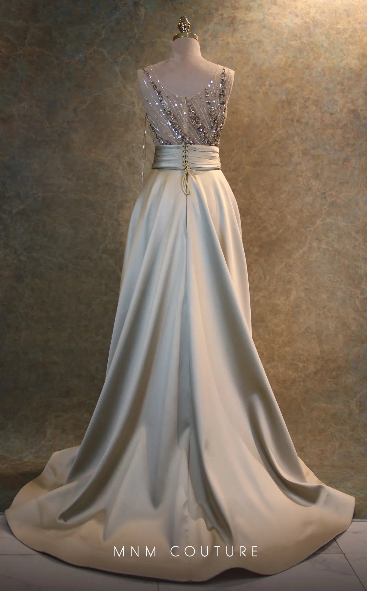 Mnm Couture MNM Couture V6397