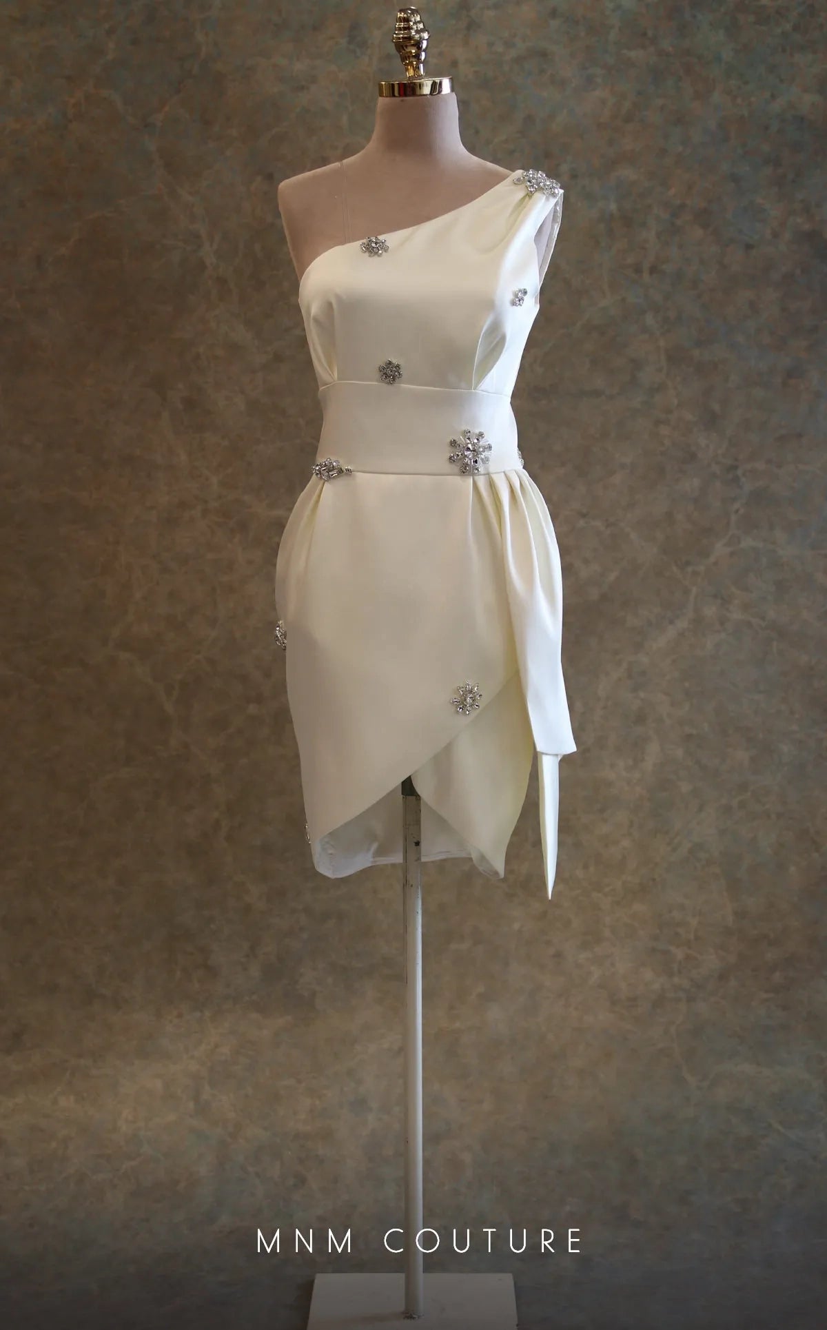 Mnm Couture MNM Couture V6433