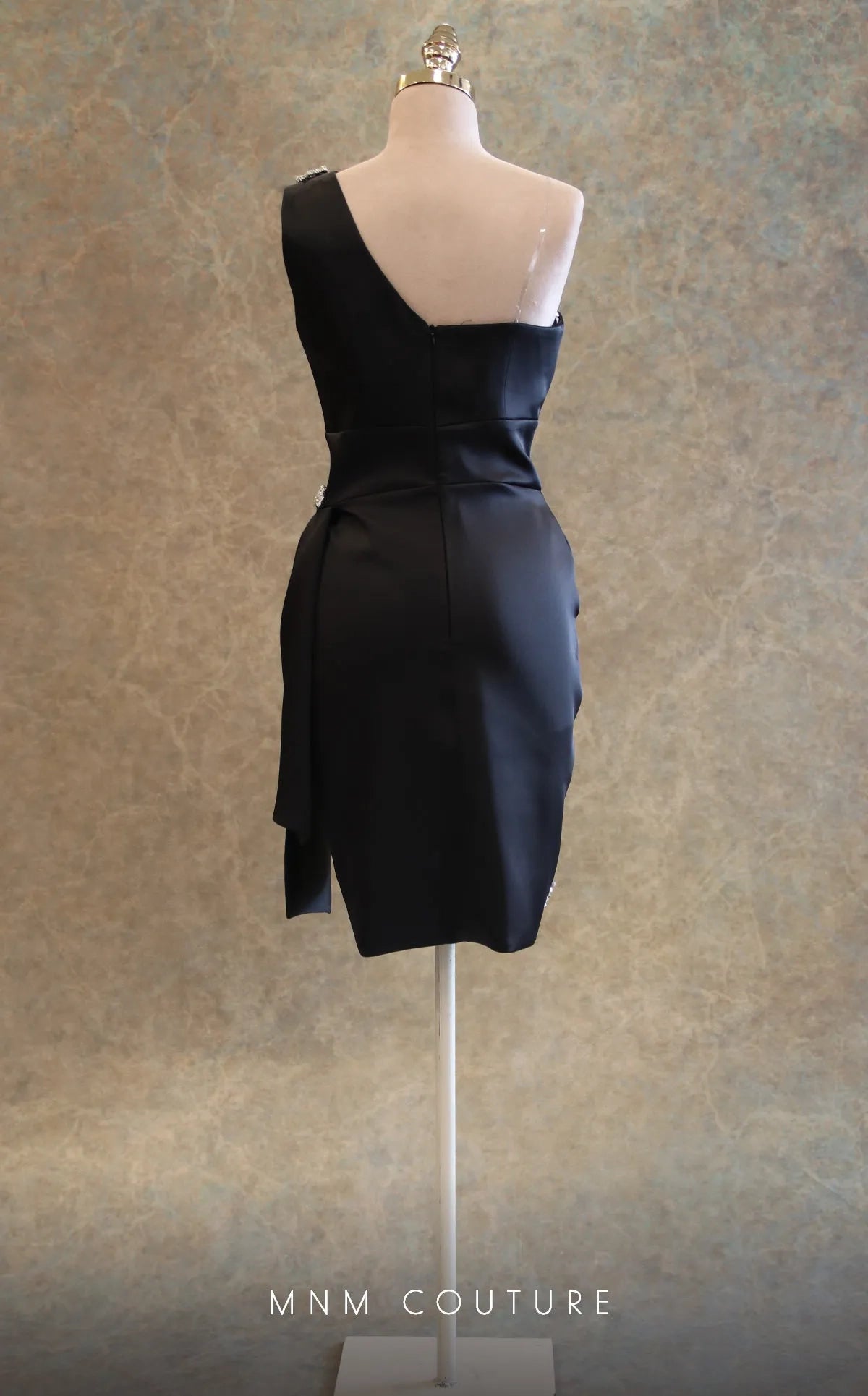 Mnm Couture MNM Couture V6433