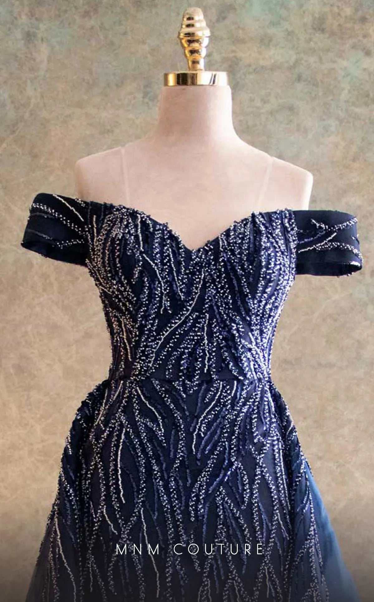 Mnm Couture MNM Couture V6615