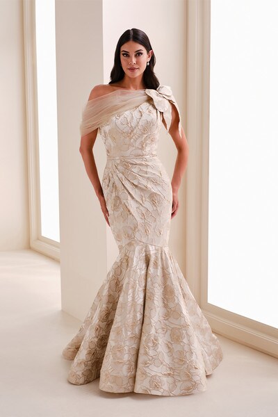Mon Cheri Ivonne D mother of bride dress Ivonne D ID1201