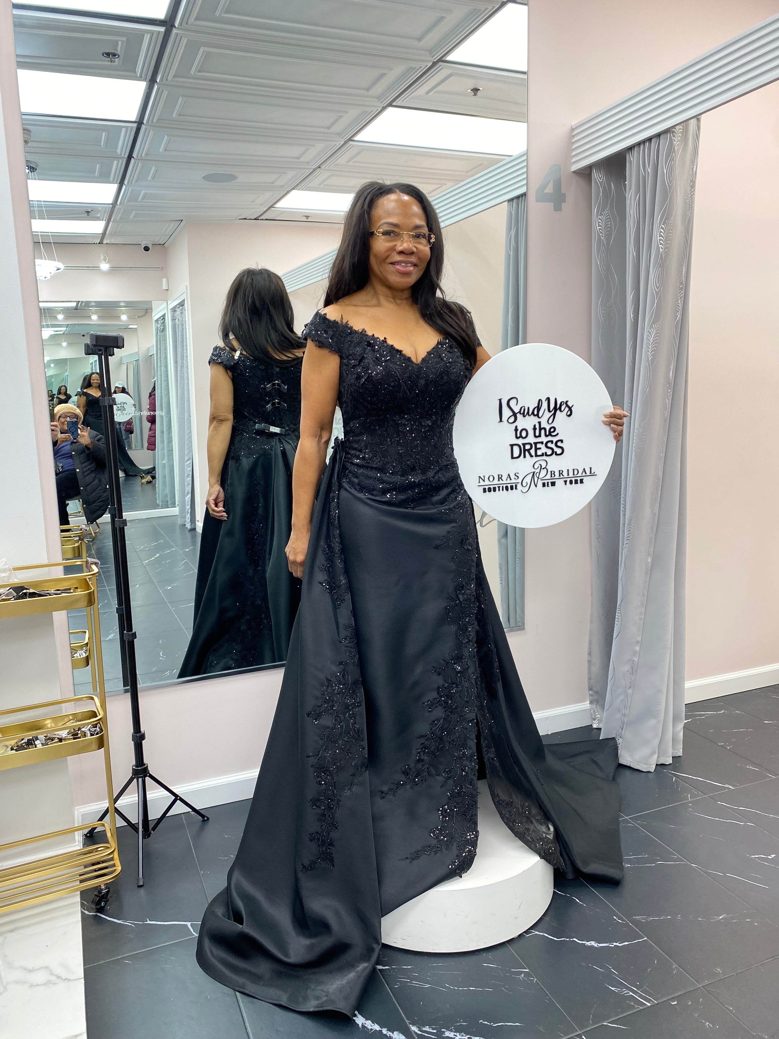 NorasBridalBoutiqueNY $25 / $25 / $25 Book Your Appointment