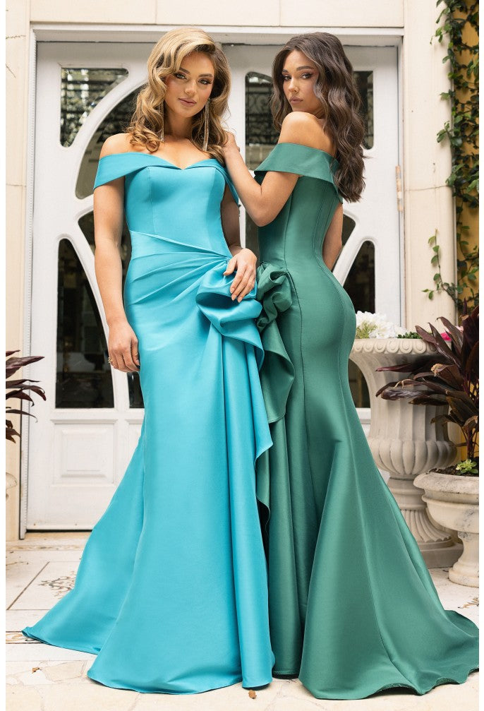 The Pros and Cons of Mismatched Bridesmaid Dresses: Insights from Nora’s Bridal Boutique NY in Westchester County