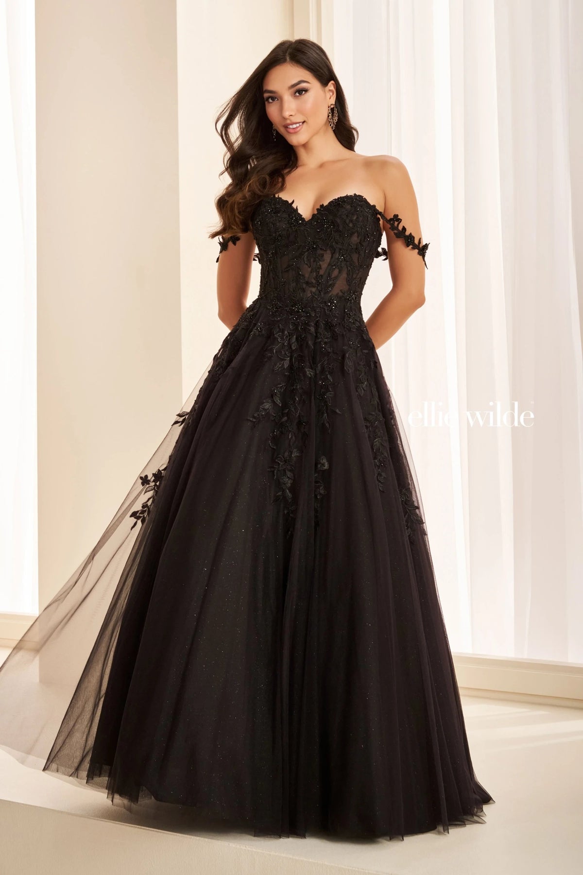 Ellie Wilde Prom Dress Black / 00 Ellie Wilde EW37028
