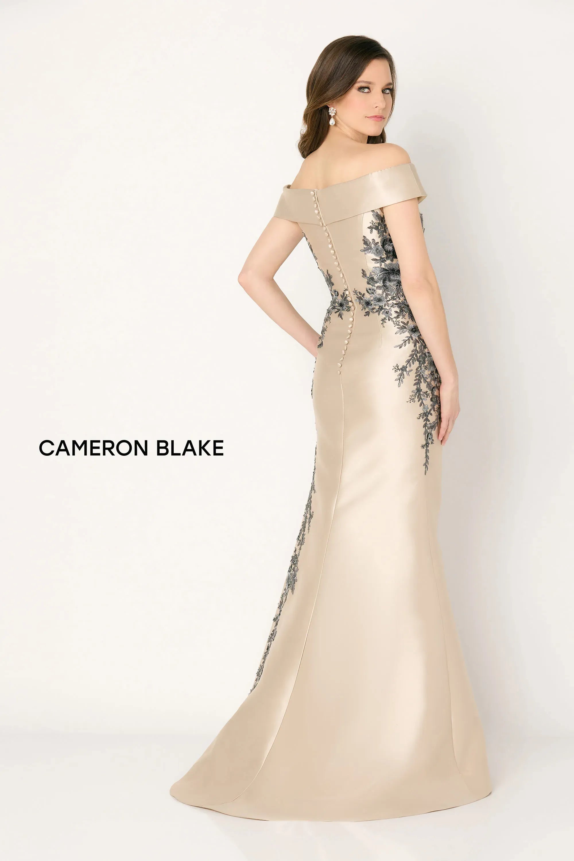 NorasBridalBoutiqueNY Cameron Blake CB777