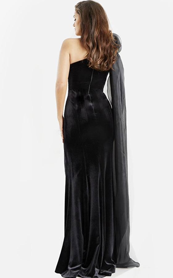 Strapless Black Velvet Dress – Arin Concept