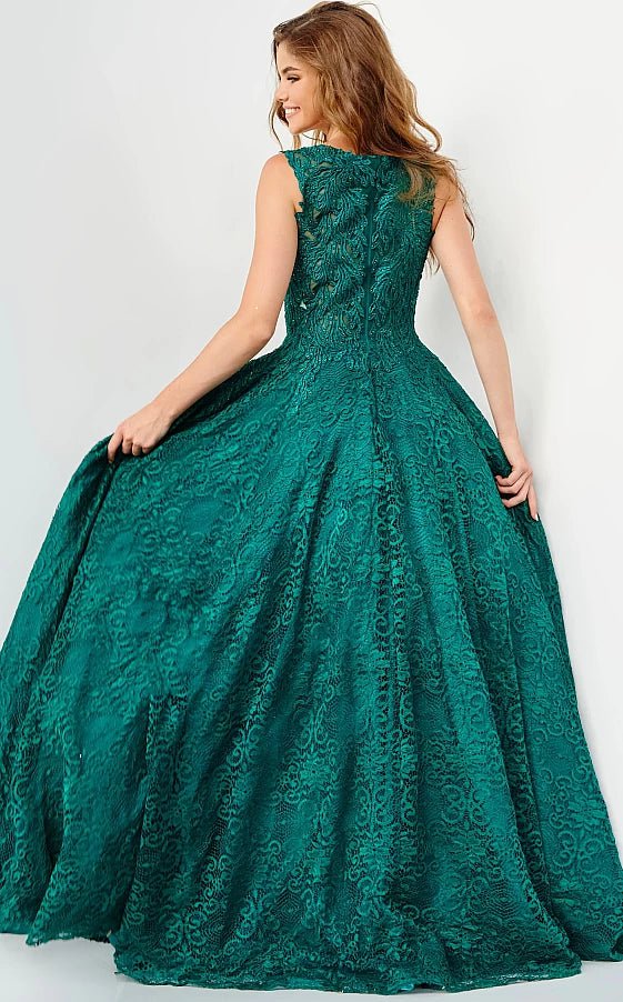 JVN by Jovani Prom Dress JVN09555 Emerald Plunging Neck Lace Prom Ballgown